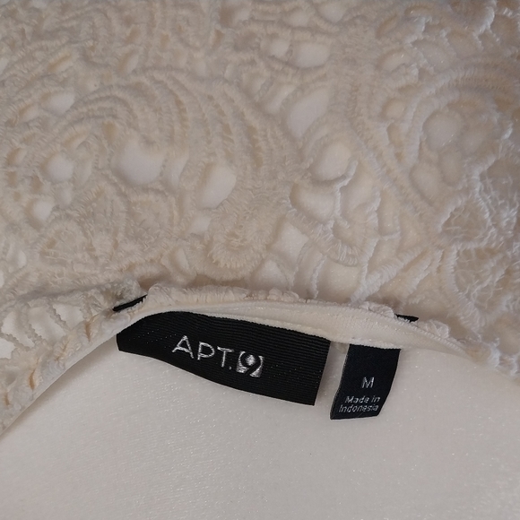 APT 9 Crocheted Top - Picture 4 of 5